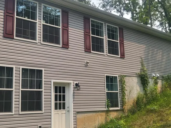 4208 Golf Club Rd, Howell, MI 48843