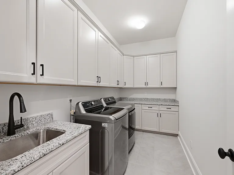 3544 Barnsley Ln — Photo 31