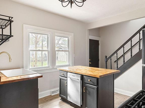 5th image of 6707 Fir Ave #2