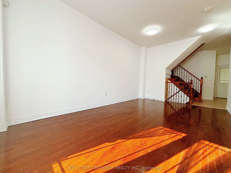 68 Forestwood St — Photo 6