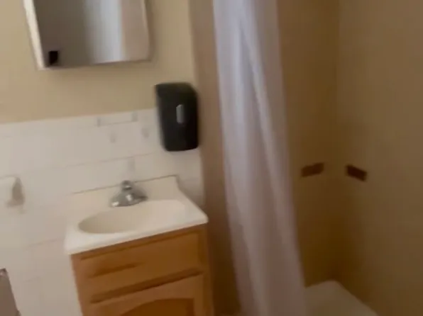 519 Ferry St APT 1, Newark, NJ 07105