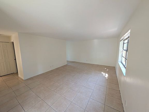 3rd image of 4453 Steven Rd APT 2