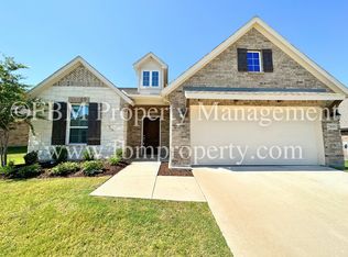 2809 Belmont Dr, Ennis, TX 75119