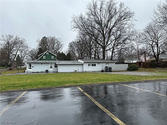 5th image of 74 Homestead Dr