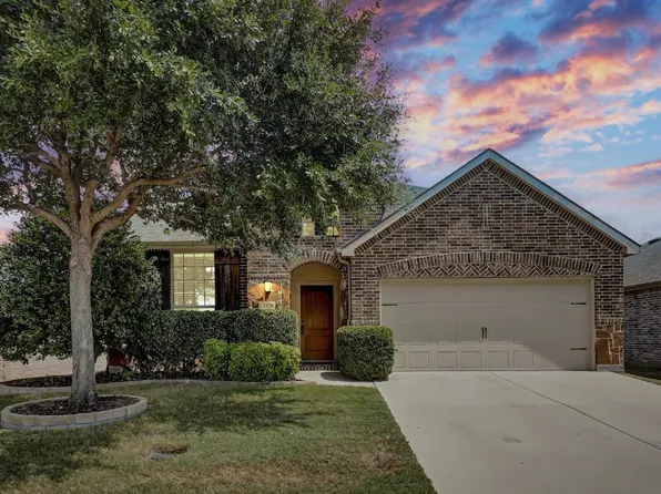 9332 Liberty Crossing Dr, Fort Worth, TX 76131