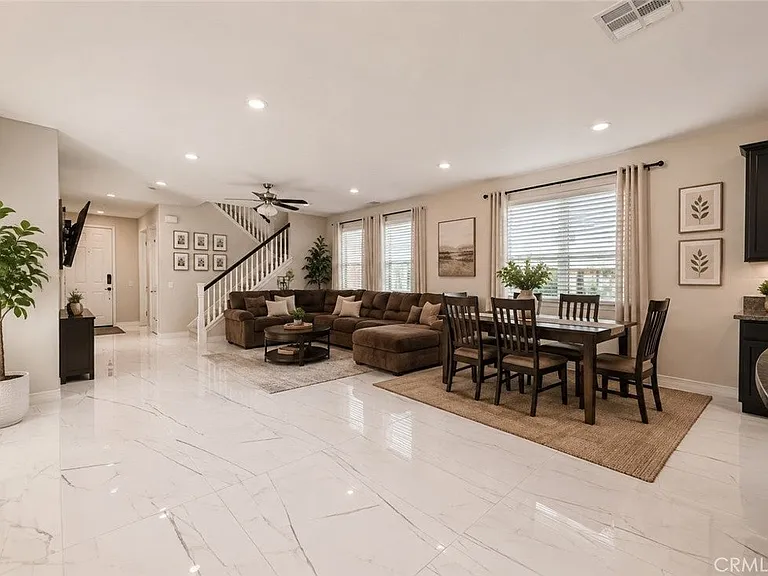 28635 Parkside Dr — Photo 2