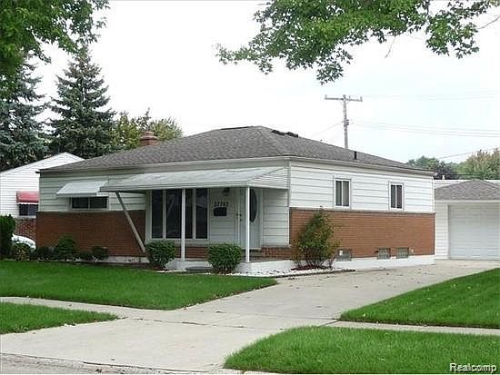 1st image of 27765 Goldin Dr