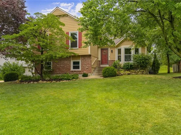 22613 W 64th Ter, Shawnee, KS 66226