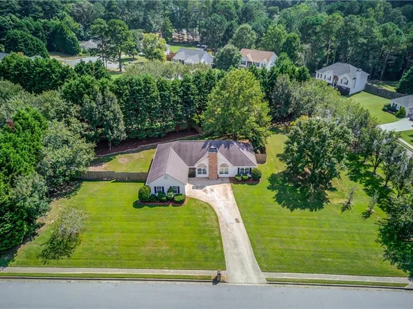 2525 Track Way, Dacula, GA 30019