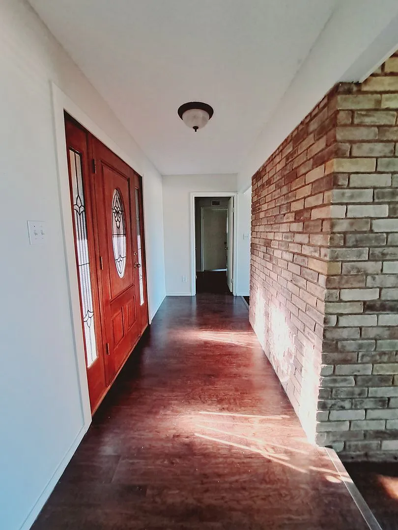 3 Bedroom, 2 Bath, 2 Car Garage near Lake Ray Hubbard — Photo 2