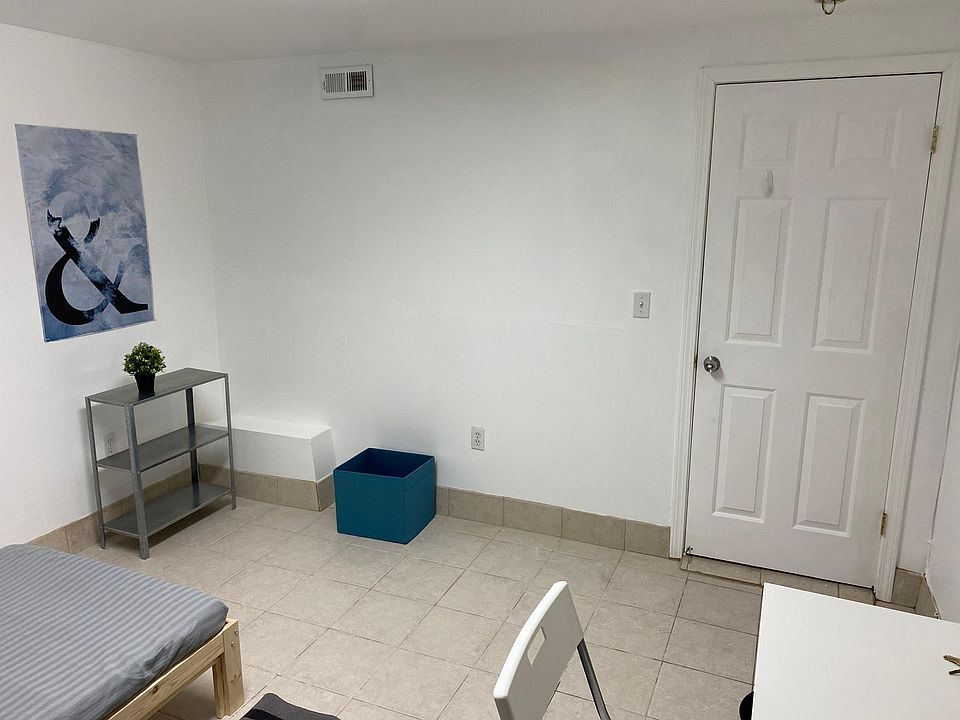 1st image of 2347 18th Ave