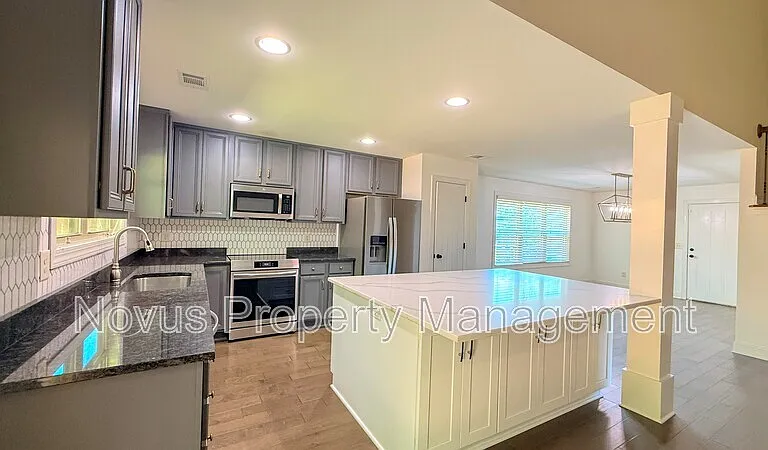 338 Brookstone Dr — Photo 9