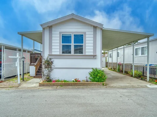 7 Lighthouse Rd #7, Half Moon Bay, CA 94019