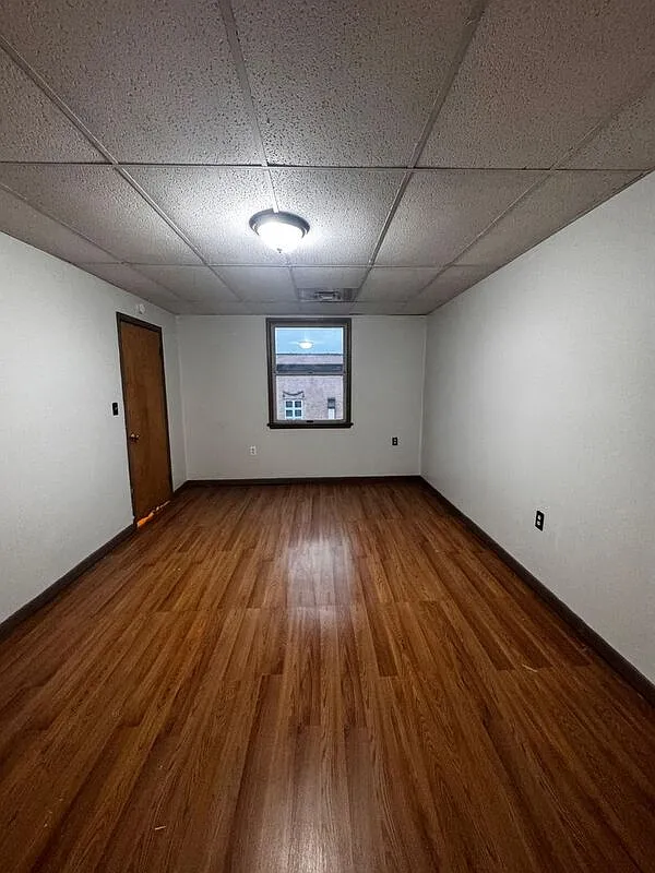 2 bed, 1.0 bath, 1200 sqft, $1,200 — Photo 3