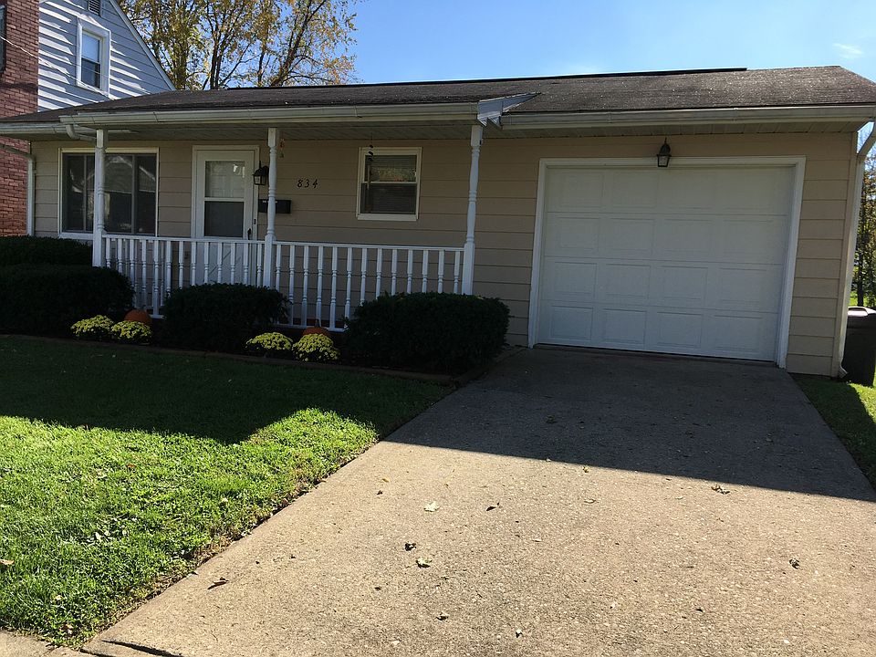 1st image of 834 Echo Ave
