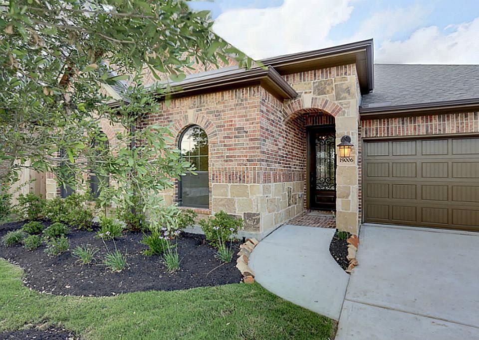 The Davidson - Elevation D - New Construction in Towne Lake