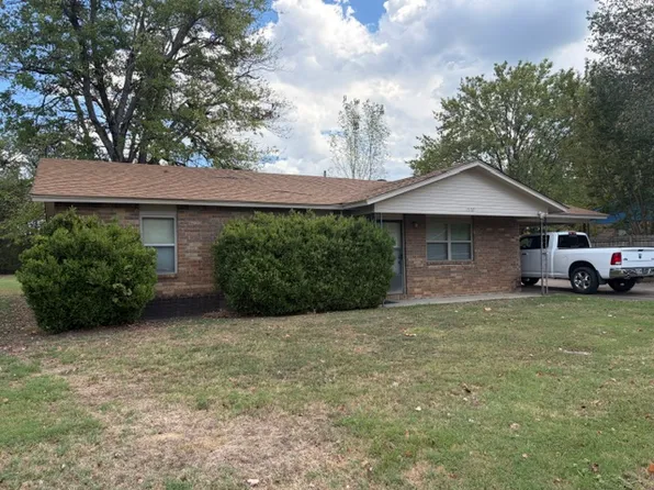 1507 S Elm St, Paris, AR 72855