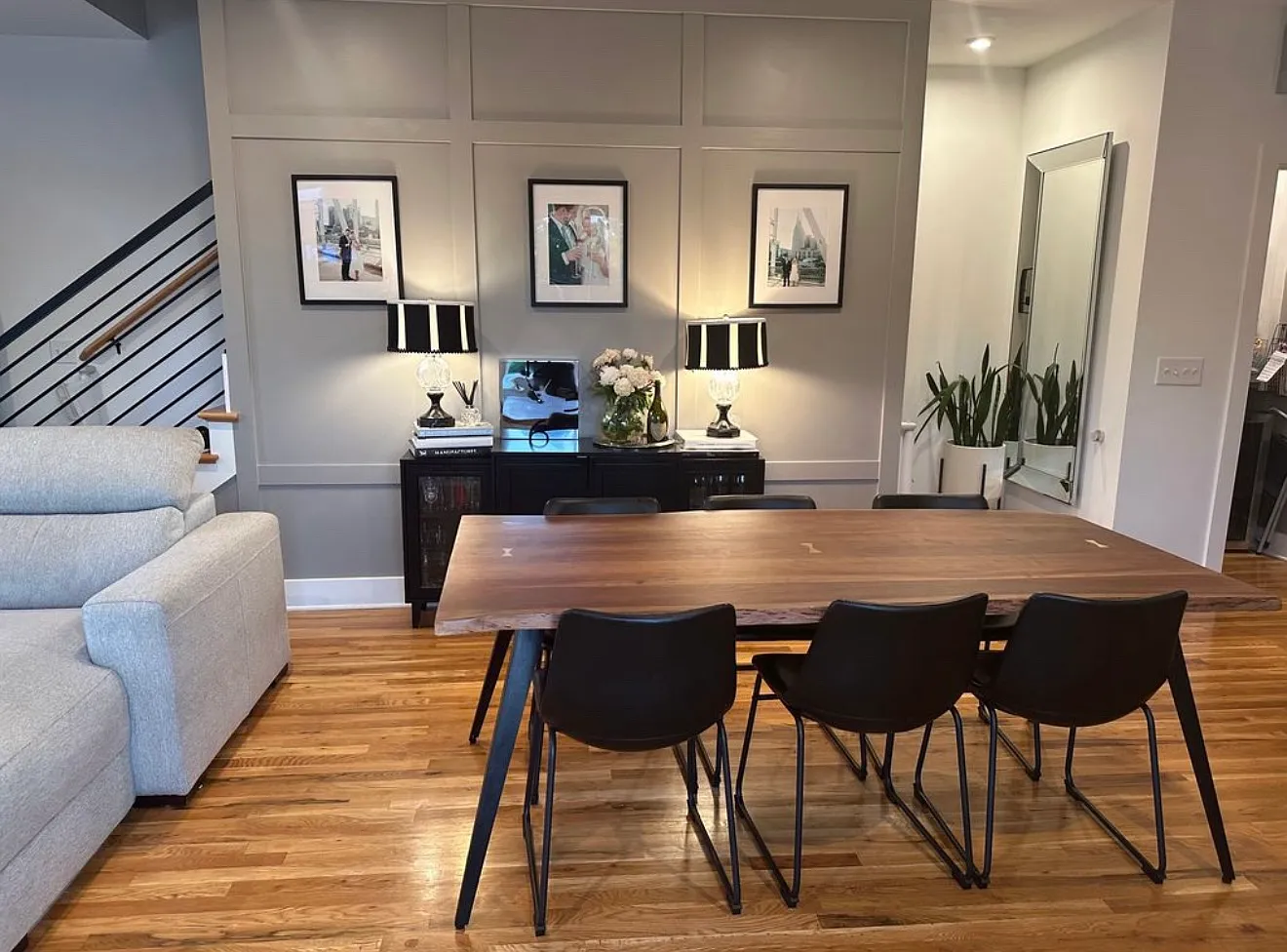 3 bed, 3.5 bath, 1837 sqft, $3,000 — Photo 2