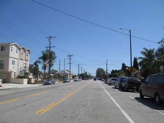4th image of 620 N Neptune Ave