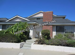 7321 La Mancha Cir APT D, Huntington Beach, CA 92647