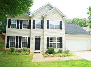 405 Blooming Meadows Rd, Holly Springs, NC 27540