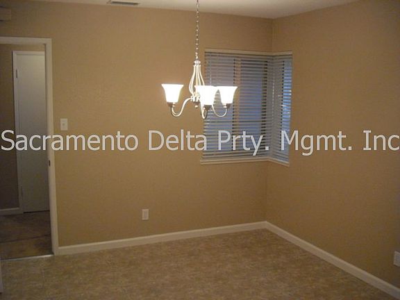 4th image of 2816 Notre Dame Dr