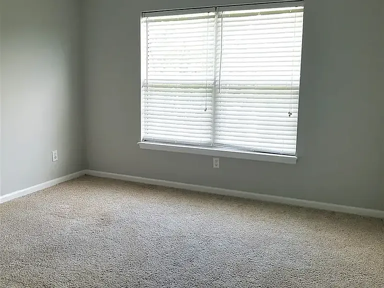 1908 Palmetto Isle Dr — Photo 15