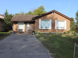 112 Smallman Dr, Wasaga Beach, ON L9Z1L3