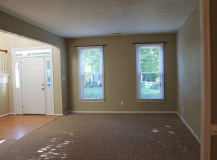 906 New Mill Dr, Chesapeake, VA 23322