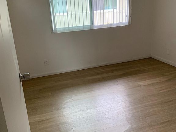 5th image of 12633 Pioneer Blvd #16
