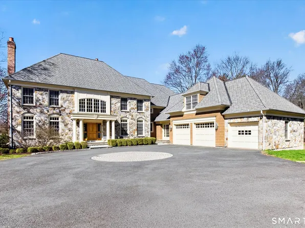 7 Winhall Lane, West Hartford, CT 06117