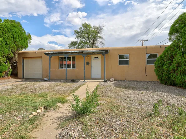 5220 Mescalero Rd NE, Albuquerque, NM 87110
