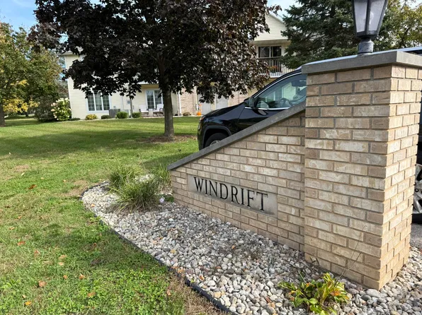 912 Monroe St #10, Fort Atkinson, WI 53538