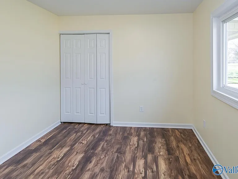 2423 Medaris Rd NW — Photo 10