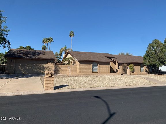3rd image of 3002 W Julie Dr