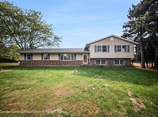 1138 E Dexter Trl, Dansville, MI 48819
