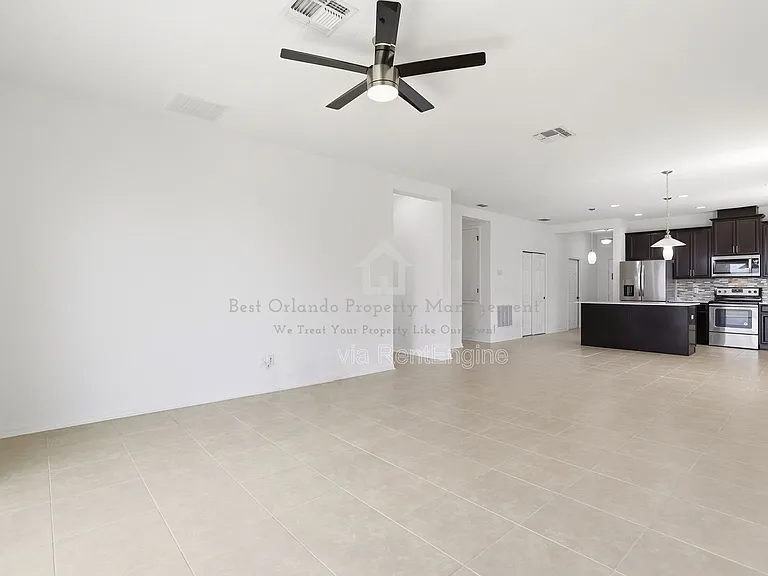 3912 Wind Dancer Cir — Photo 15