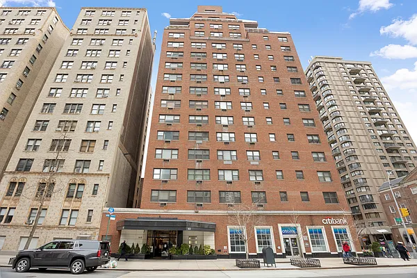 Sold by Compass | media 10