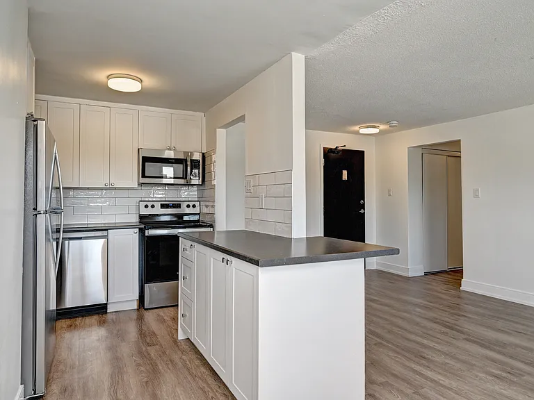 39 Willow Rd — Photo 38