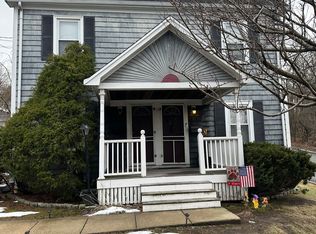 66-68 Maple St #66, Stoneham, MA 02180