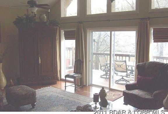 2nd image of 154 Double Horseshoe Pt