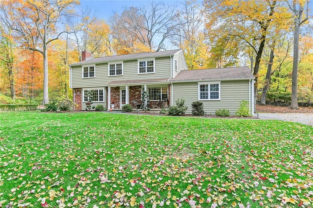 160 Canoe Brook Rd, Trumbull, CT 06611 Zillow
