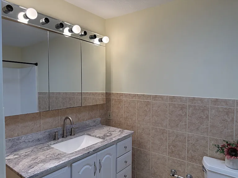 13 Hulbert Rd #13 — Photo 12