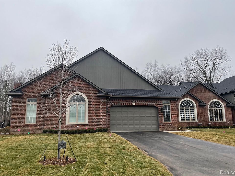 1st image of 2640 Barberry Dr