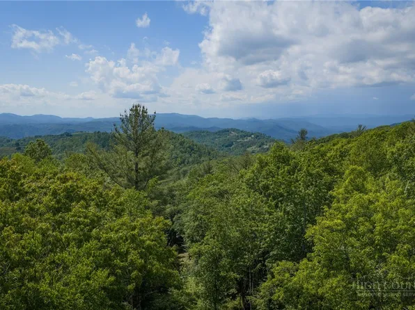 S84 Talon Court, Banner Elk, NC 28604