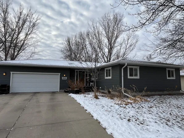 2018 15th Ave SE, Aberdeen, SD 57401