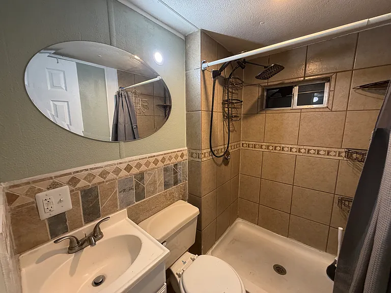 119 Rainbow Dr — Photo 34