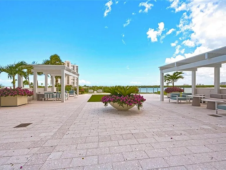 60 Seagate Dr #1606 — Photo 43
