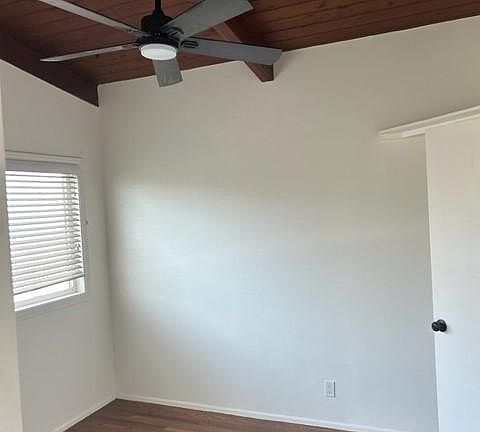 5th image of 218 Newport Ave APT B