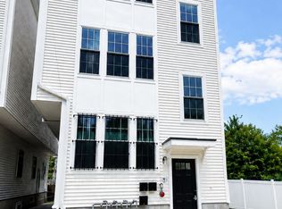 221-223 S 11th St #LL, Newark, NJ 07107